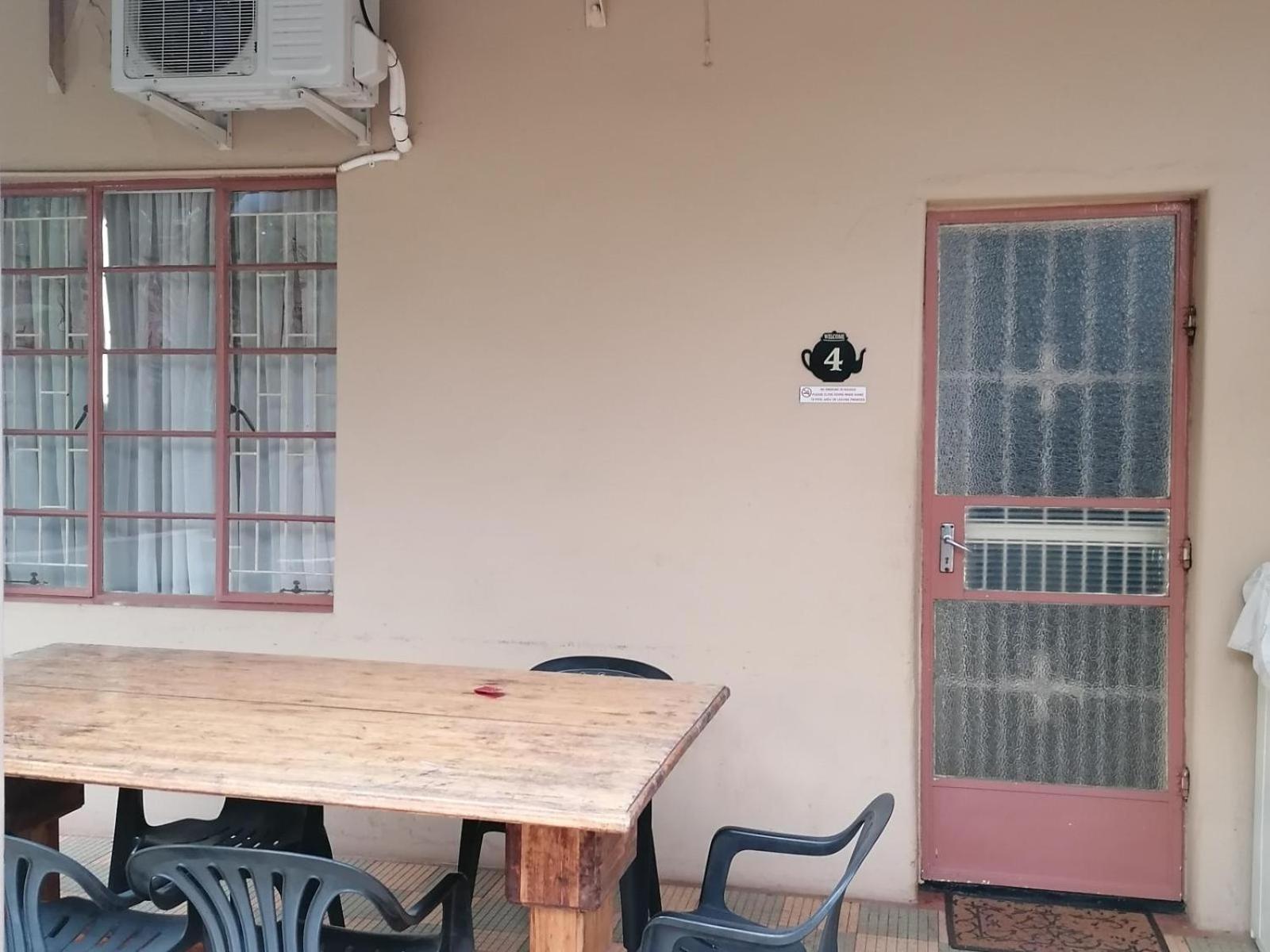 Kettle Guest Lodge Rustenburg Bagian luar foto