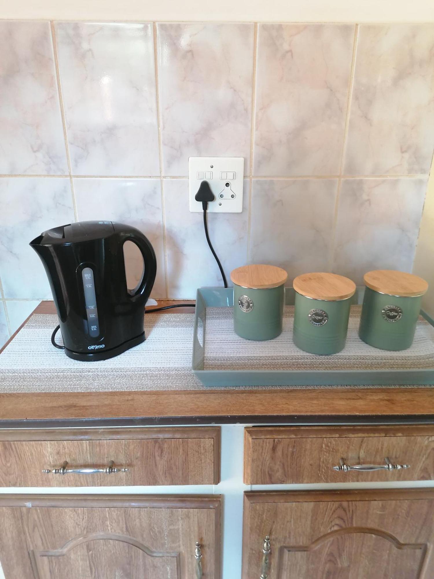 Kettle Guest Lodge Rustenburg Bagian luar foto